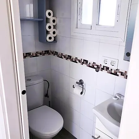 Estudios Contemporaneos Y Centricos Solo Familias Parejas Apartment *